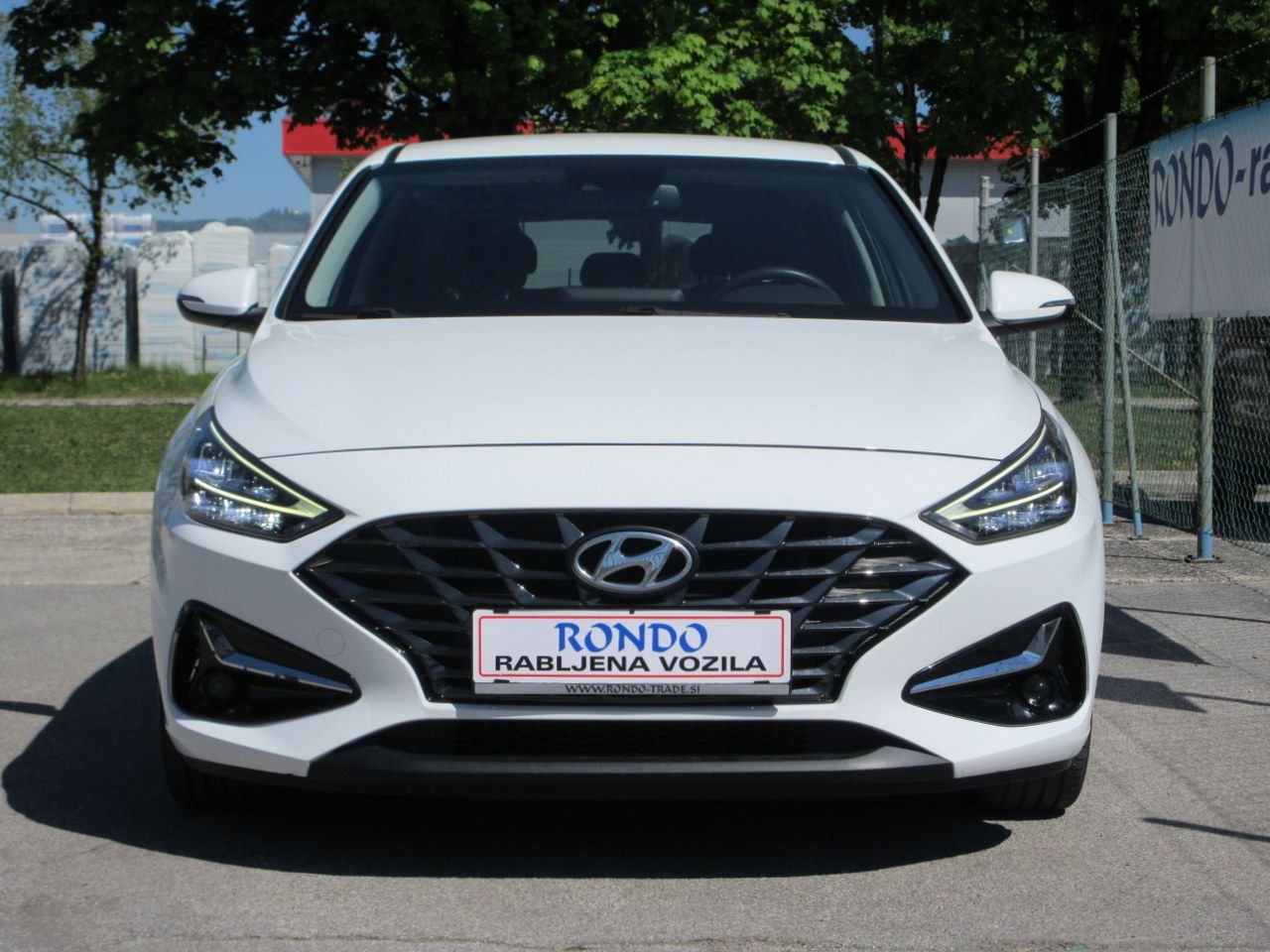 Zunanja slika - Hyundai i30 - 1.0 T-GDI MHEV - BOGATO OPREMLJEN - ODLIČEN - 3
