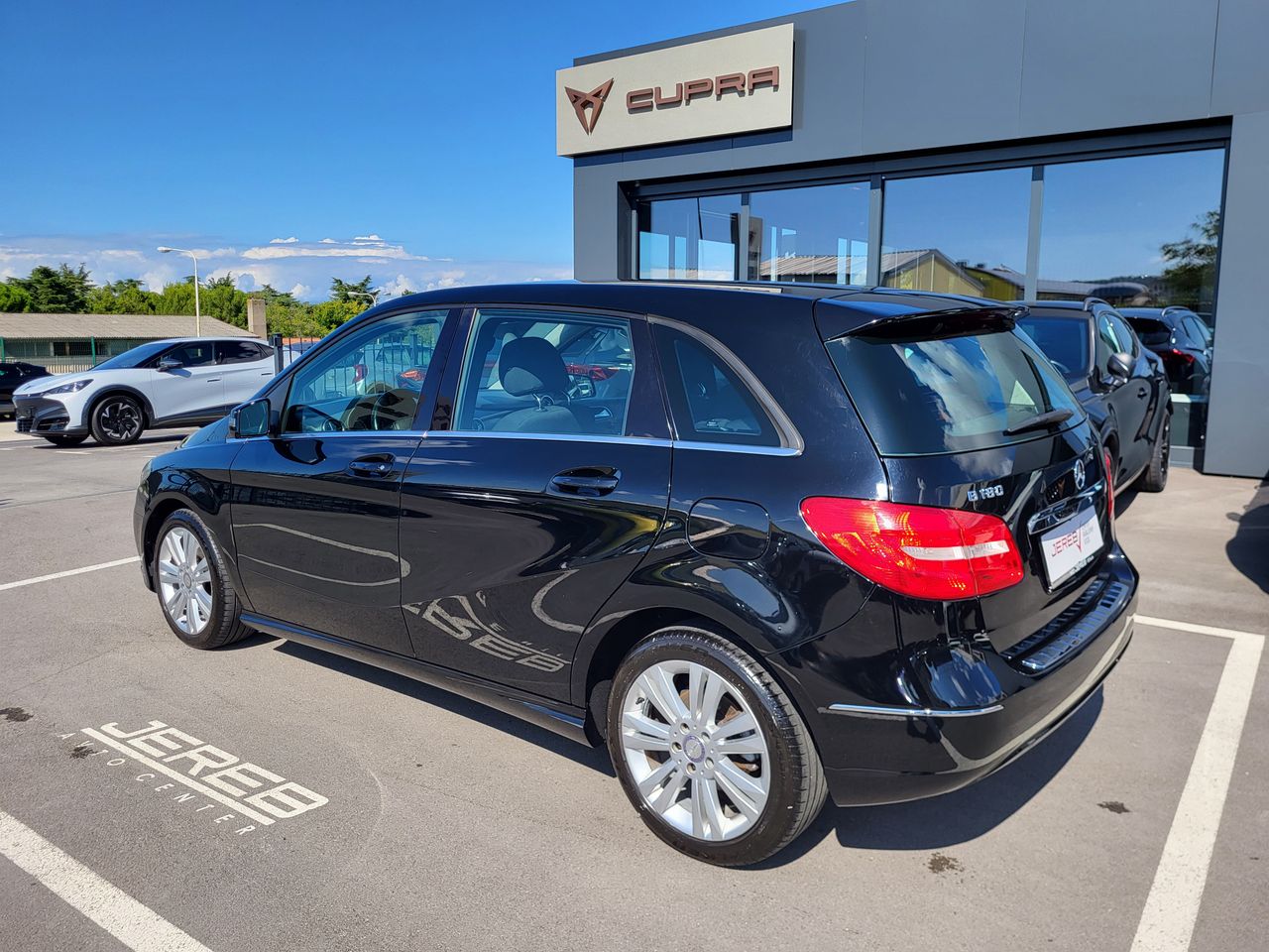 Zunanja slika - Mercedes-Benz B-Razred - B 180 - 4