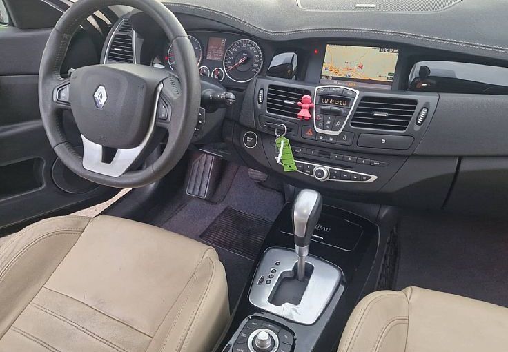 Zunanja slika - Renault Laguna - Sport Edition 3.0 V6 DCI AUT. TOOP STANJE KSENON . - 7