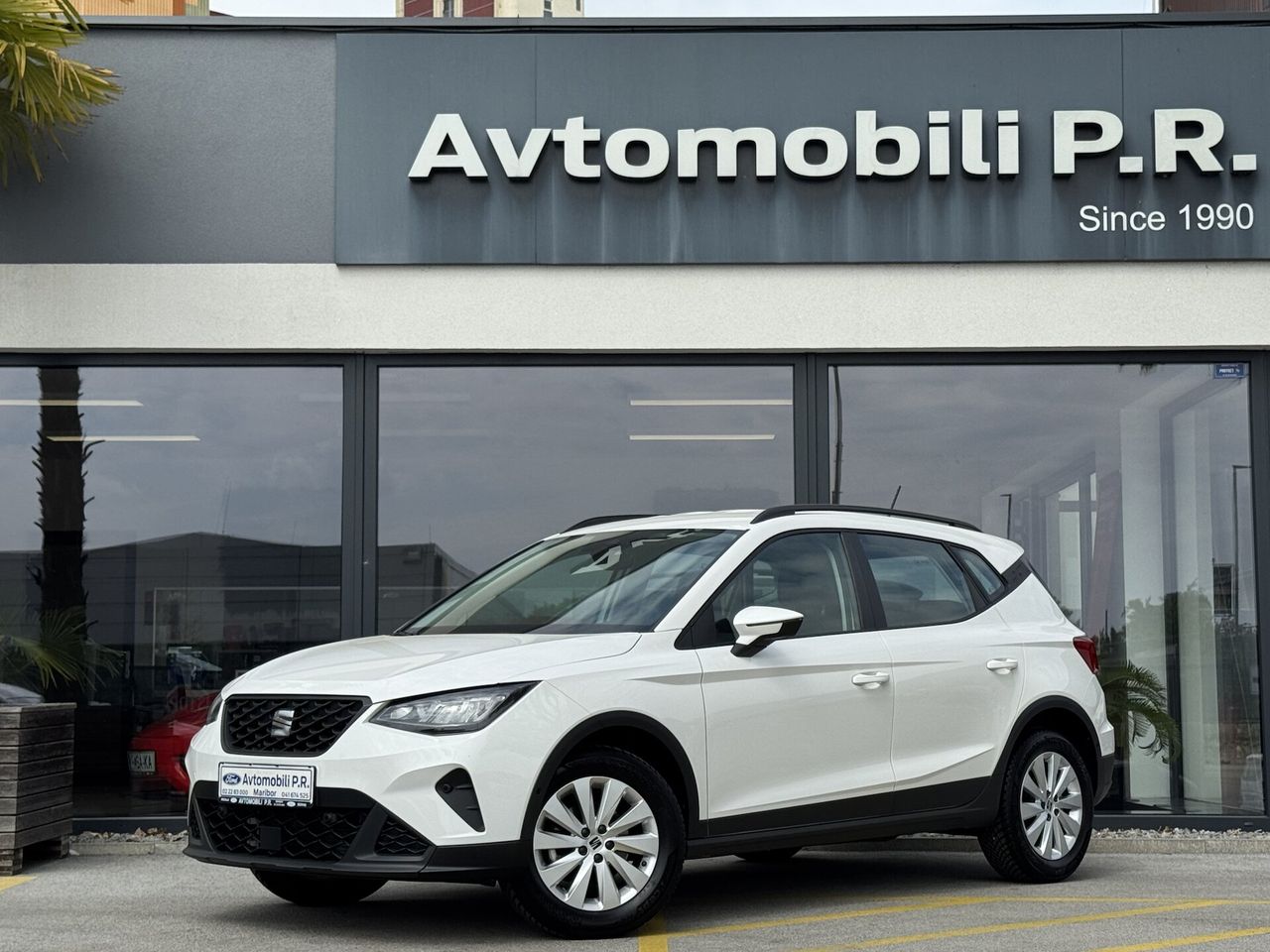 Zunanja slika - Seat Arona - 1.0 TSI 115KM HOLA SLO poreklo 1.LASTNIK ODLIČNA - 1