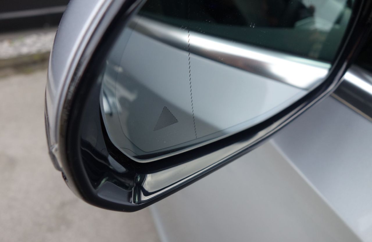 Zunanja slika - Mercedes-Benz E-Razred - E 300 e T - 9