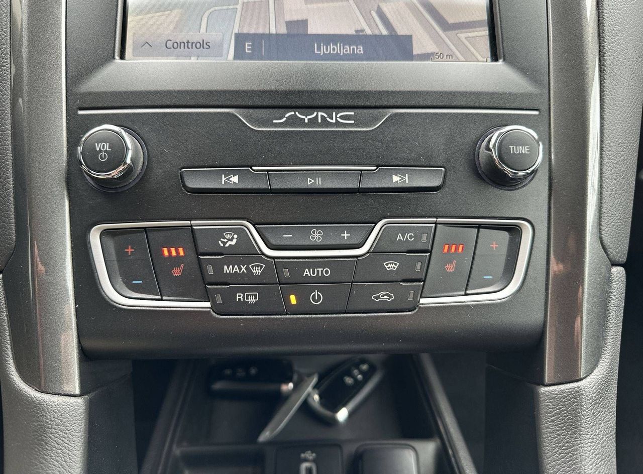 Zunanja slika - Ford Mondeo - 2.0 EcoBlue Titanium - 18