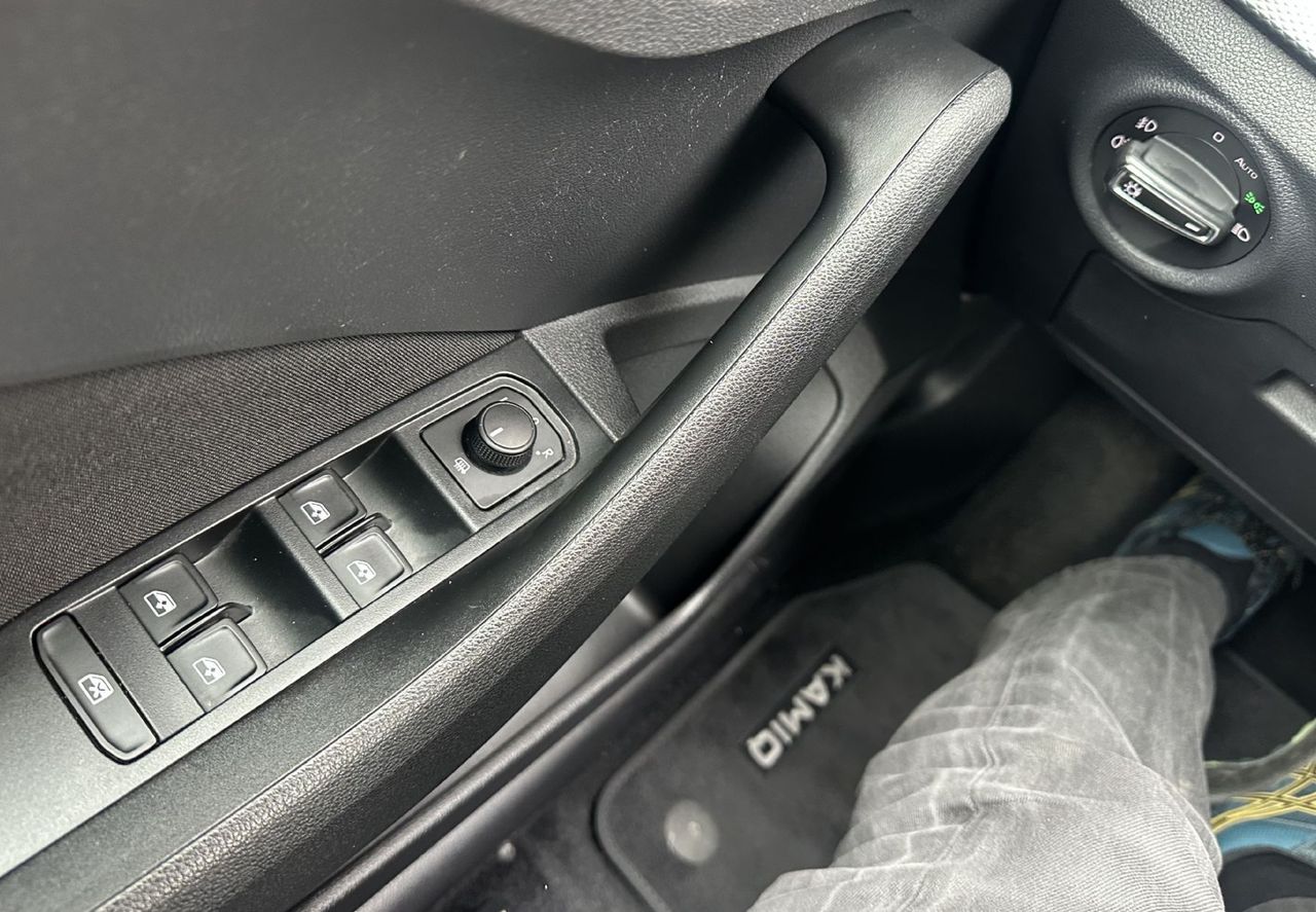 Zunanja slika - Škoda Kamiq - 1.0 TSI  81 kW.LED.GRET.SEDEŽEV.SAMO 82.000 KM - 12