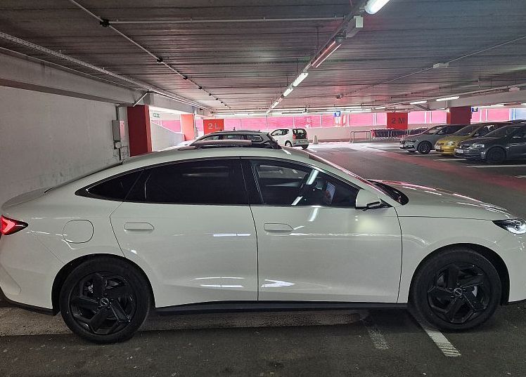 Zunanja slika - BYD SEAL - DM-i COMFORT  PHEV skupni doseg 1.455 km - 5