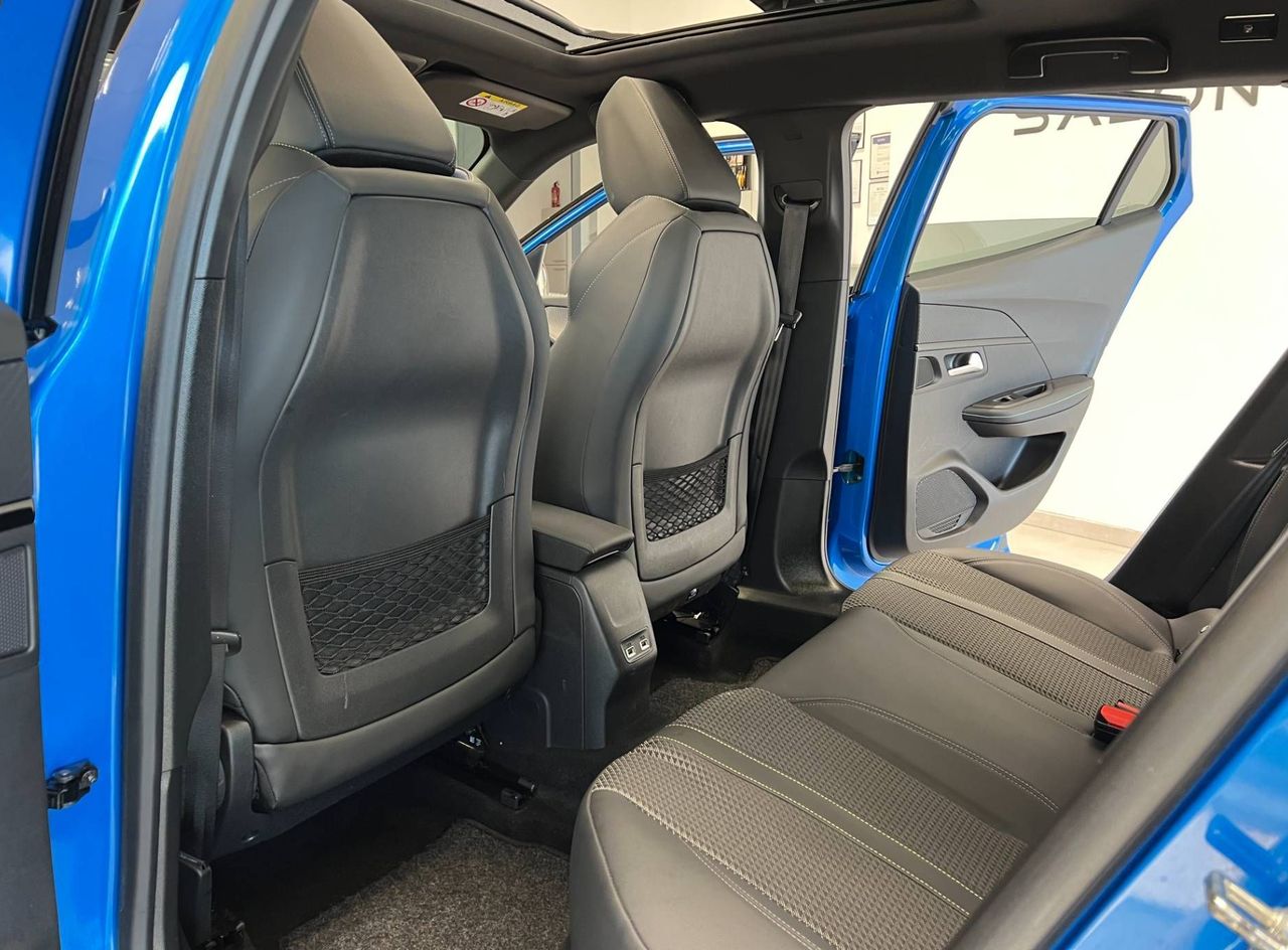 Zunanja slika - Peugeot 2008 - 1.2-130KM-GT-LINE-FULL-LED-KAM-PANO-VIRTUAL-ASSIST - 12
