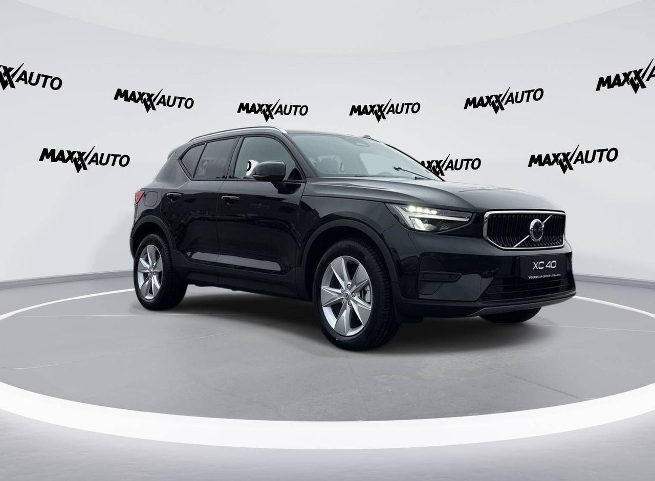 Zunanja slika - Volvo XC40 - B3 P Core AT DCT - 3