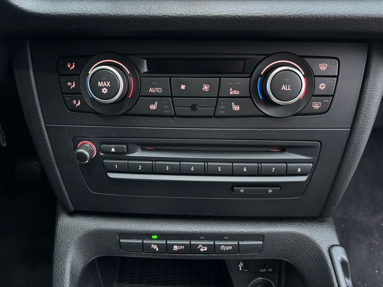 Notranja slika - BMW X1 - xDrive20d - 8