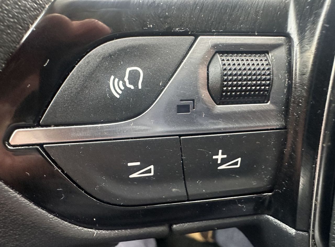 Zunanja slika - Peugeot 2008 - 1.5 BLUEHDI 130 ACTIVE.KAMERA.NAVI.LED.SAMO 90.000 - 7