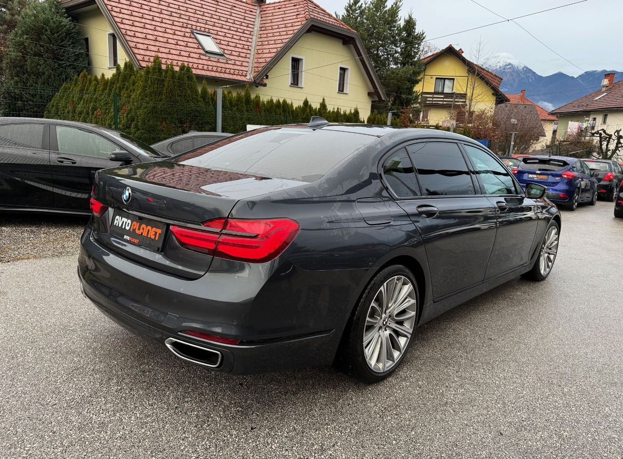 Zunanja slika - BMW Serija 7 - : 740Ld xDrive LASER ŠIBEDAH ACC 360K HEADuP HARMAN - 4
