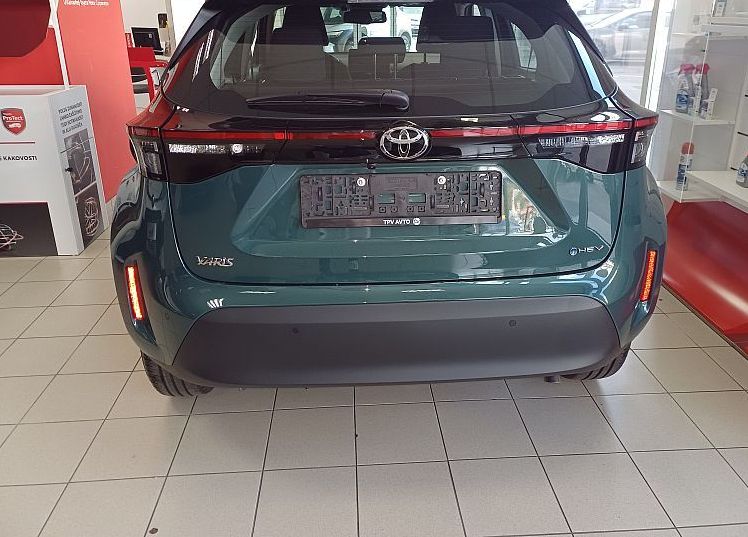 Zunanja slika - Toyota Yaris Cross - 1.5 VVT-i hibrid Cool 85kW - 3