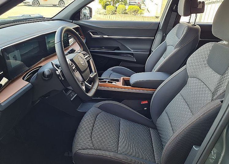 Zunanja slika - KG Mobility Torres - 152.2 kW Explore 2WD - 8