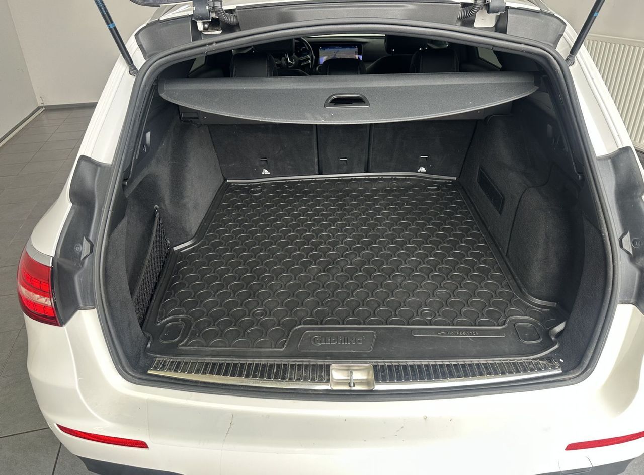 Zunanja slika - Mercedes-Benz E-Razred - E 220 d T AMG Line Avt.USNJE.KAMERA.LED.NAVI.KLJUK - 8