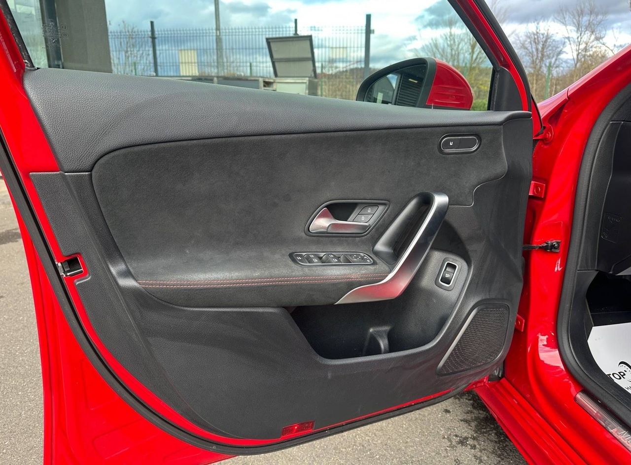 Zunanja slika - Mercedes-Benz A-Razred - 250 AMG LINE 19 COL LED NAVI DELNO USNJE TEMP PDC. - 13