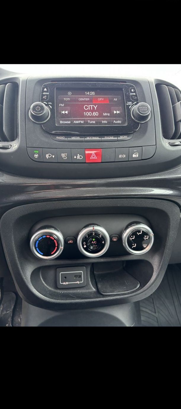 Zunanja slika - Fiat 500L - 1.4 16v City - 14