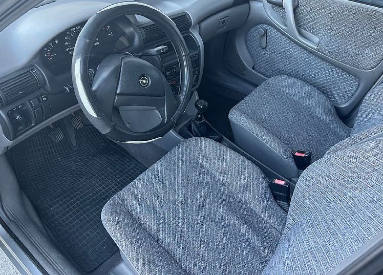 Zunanja slika - Opel Astra - OLDTIMER - CERTIFIKAT STARODOBNIKA - 5