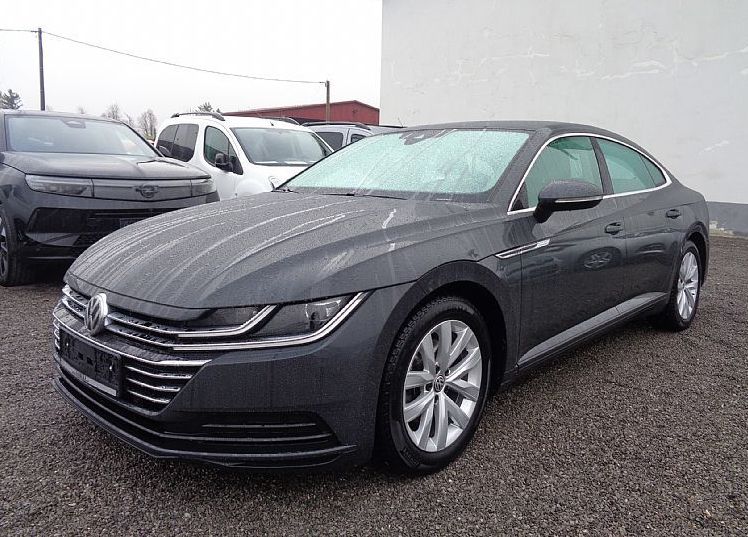 Zunanja slika - VW Arteon - 2.0 TDI AUTOMATIC - SAMO 102.000km - VLEČNA KLJUKA - 1