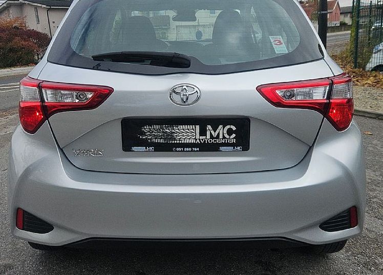 Zunanja slika - Toyota Yaris - 1.0 VVT-i 72ls °2-LASTNIK° °SAMO 31.000 km° - 6