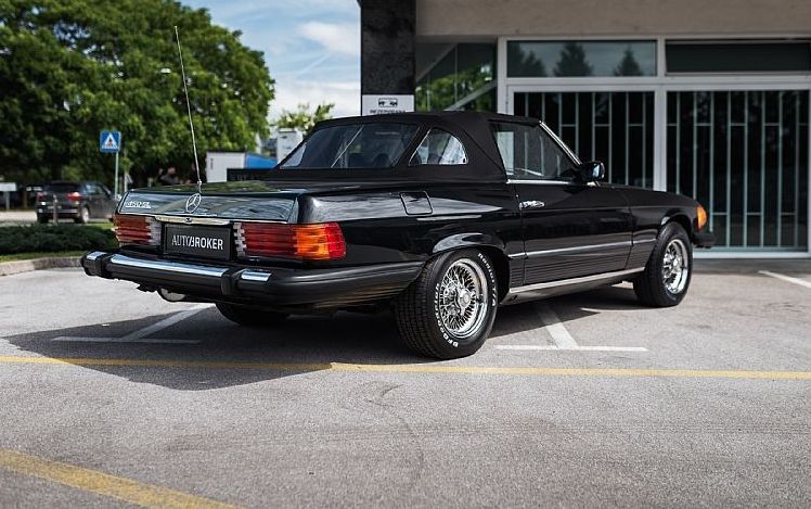 Zunanja slika - Mercedes-Benz SL-Razred - SL 450 4.5 V8 AUT. ALL BLACK mehka in trda streha - 5