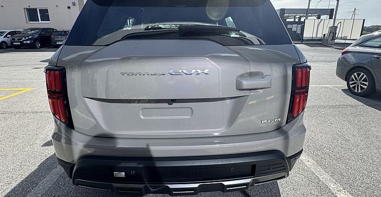 Zunanja slika - KG Mobility Torres - 152.2 kW Explore 2WD - 4