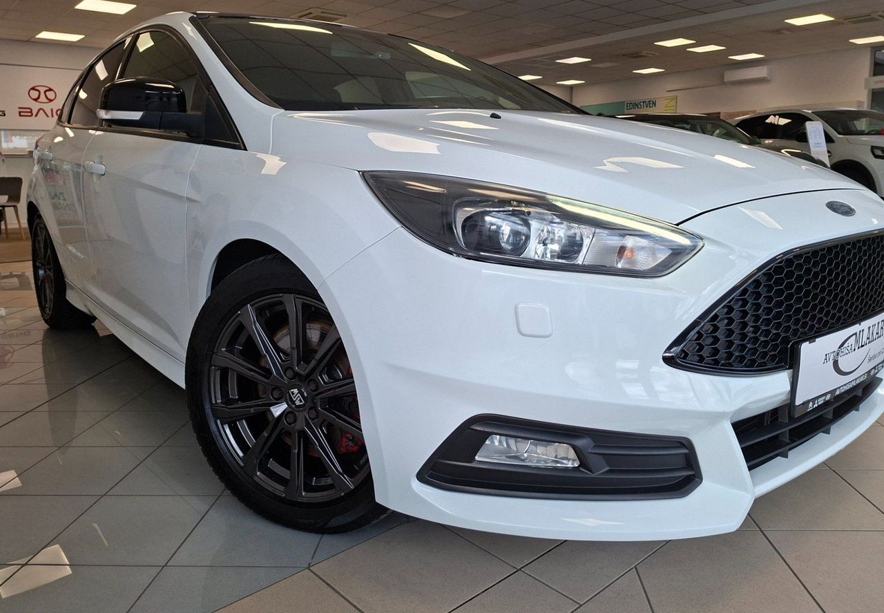 Zunanja slika - Ford Focus - ST 2.0 EcoBoost ST3 - 1