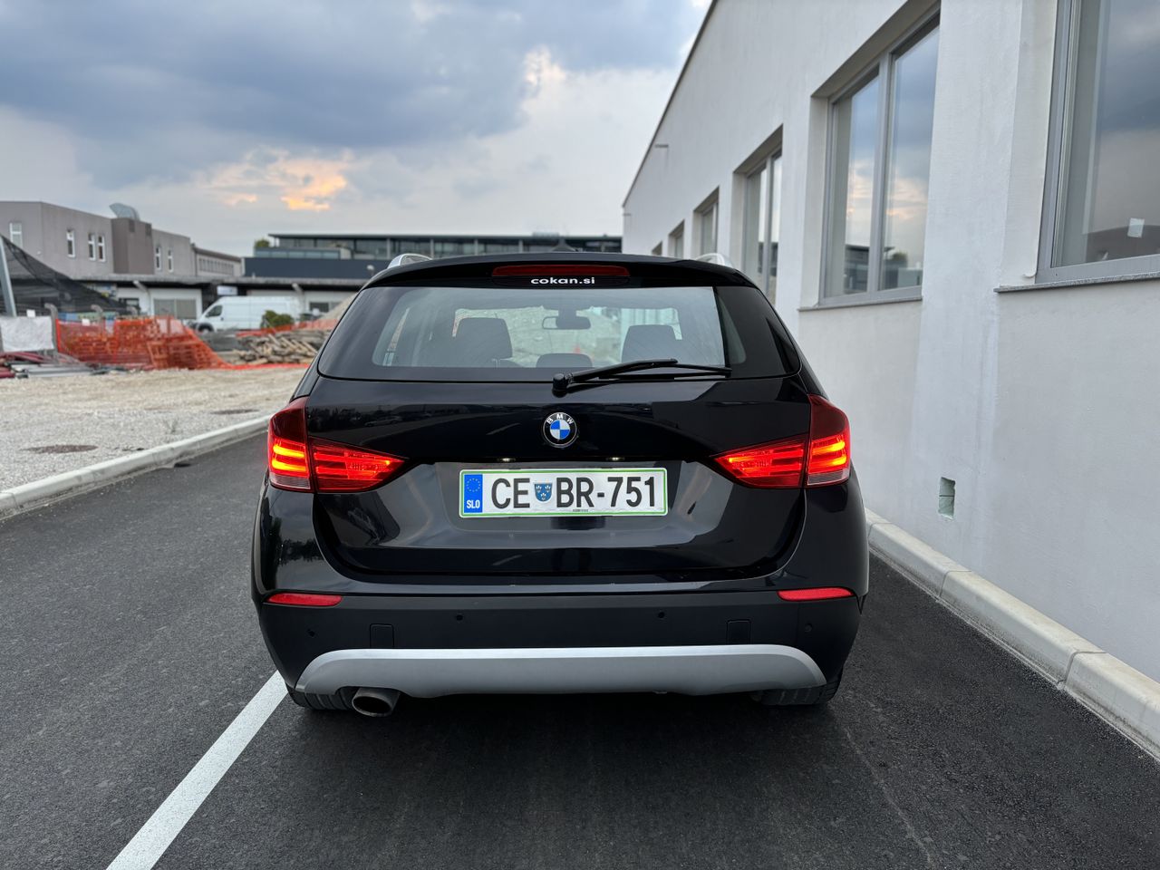 Zunanja slika - BMW X1 - xDrive20d - 4