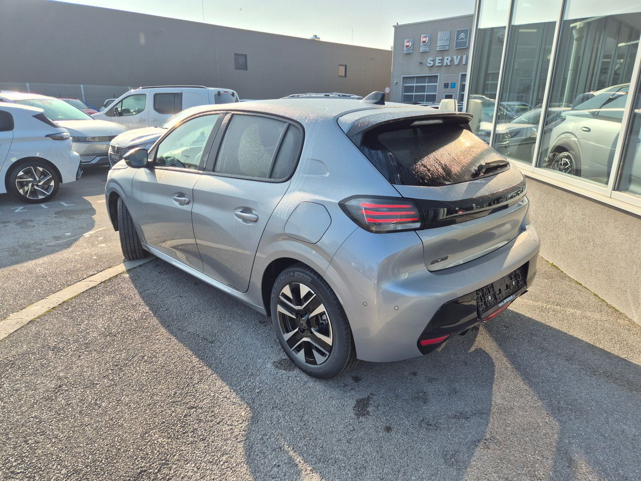 Zunanja slika - Peugeot 208 - Allure PureTech 100 - DARILO - 6