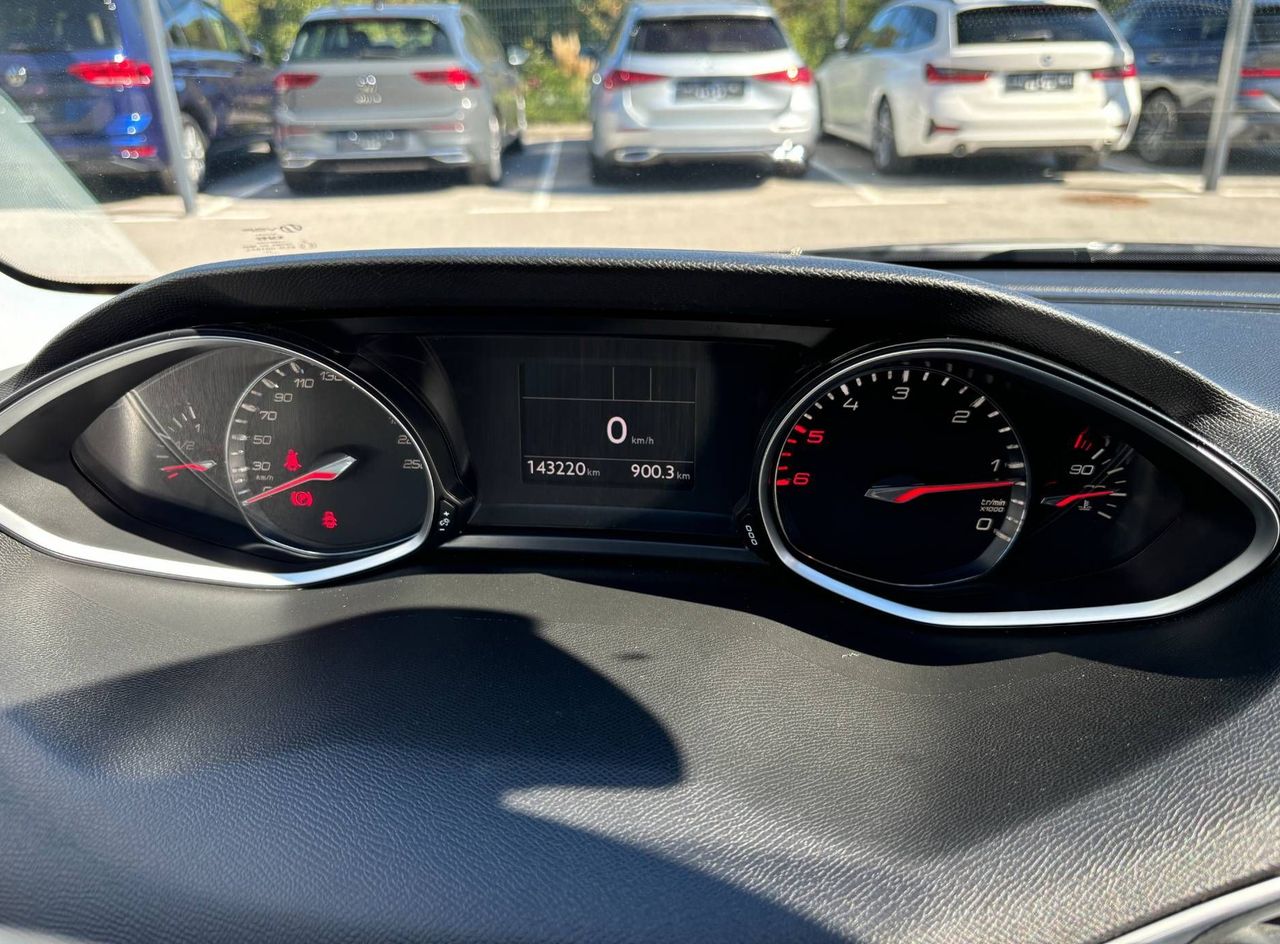 Zunanja slika - Peugeot 308 - 1.5 BlueHDi 130 ACTIVE LED-NAVI-LEASING-LEANPAY... - 15