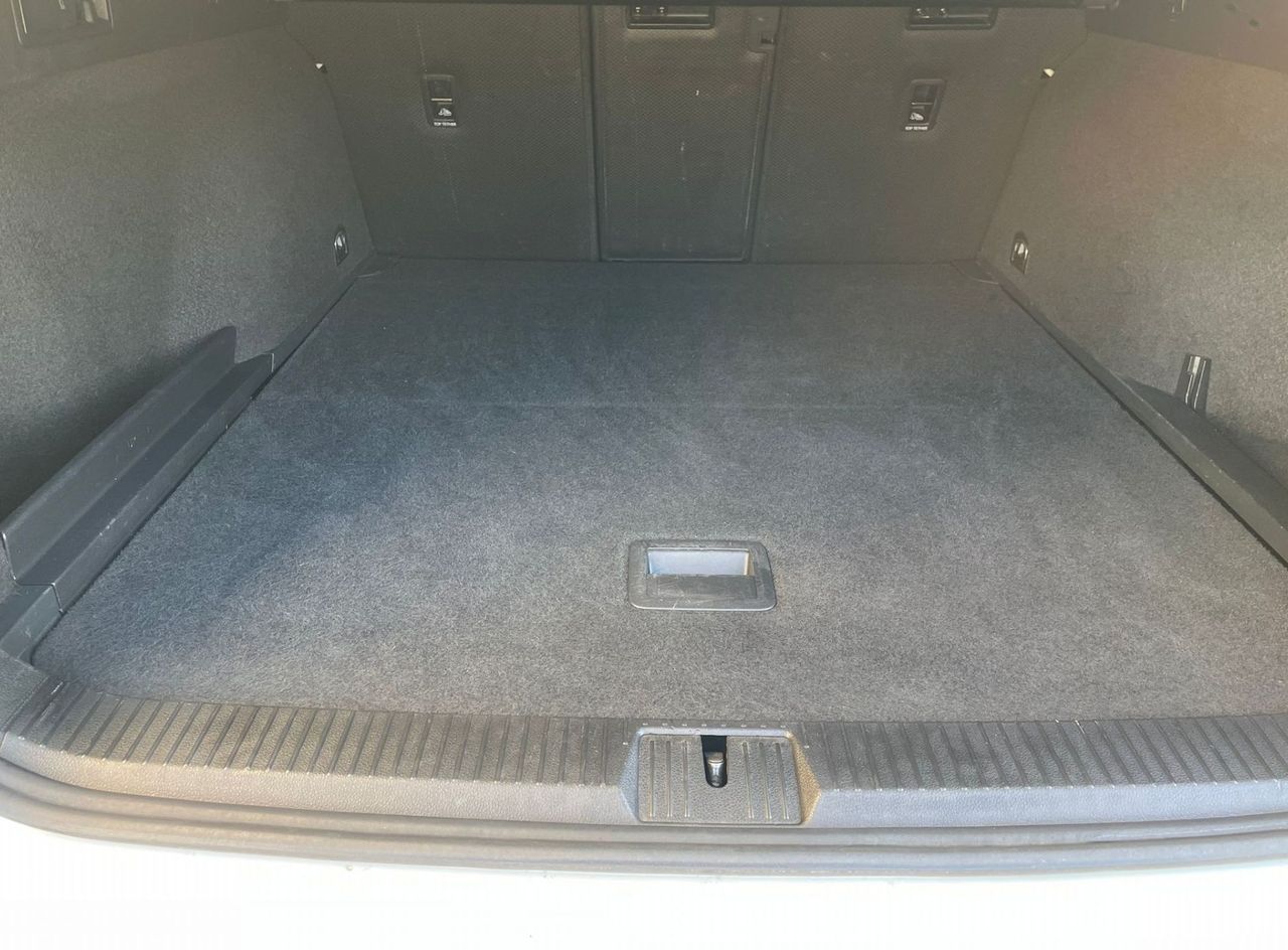 Zunanja slika - VW Passat - Variant 2.0 TDI BMT 110kW Redno Servisiran - 16