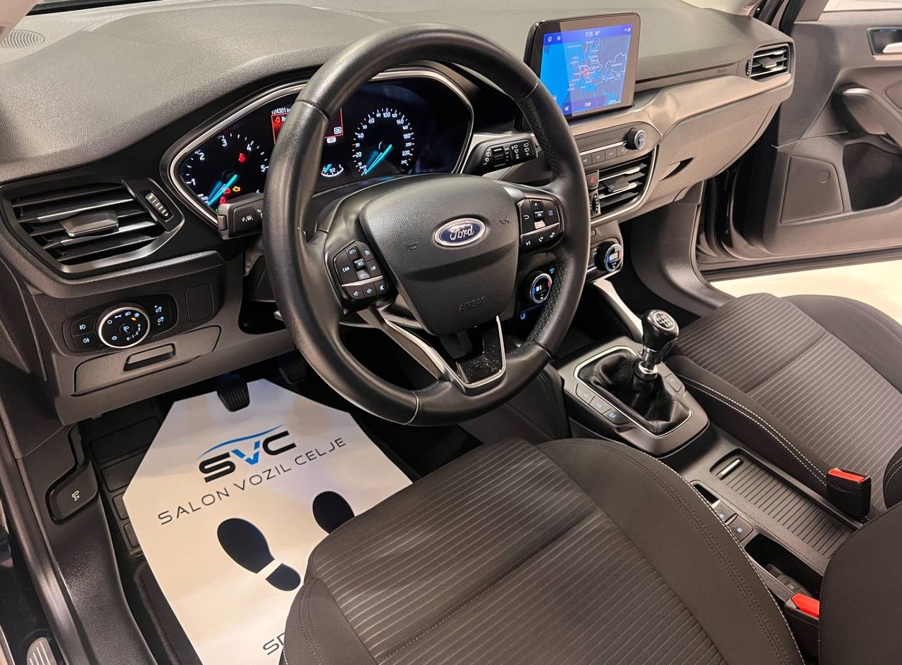 Zunanja slika - Ford Focus - 1.5-TITANIUM-LED-NAVI-2X-PDC-LINE-ASS-TEMP-ODLIČ.. - 8