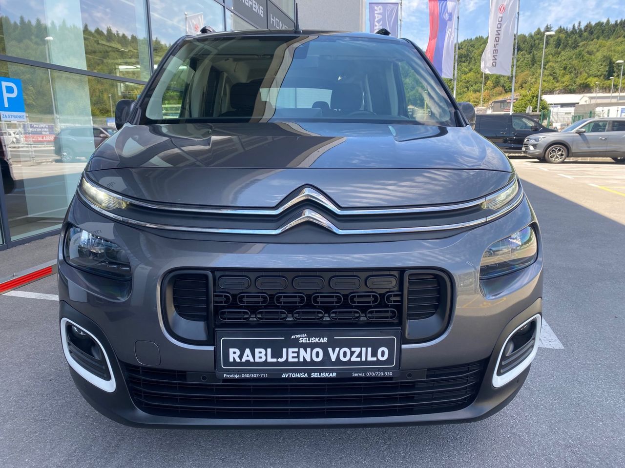 Zunanja slika - Citroën Berlingo - Feel XL VELIKOST 1.5 BHDi - 7 SEDEŽEV + KAMERA - 1