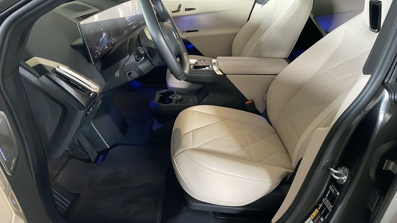 Zunanja slika - BMW iX - xDrive40 - 6