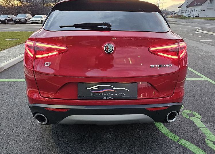 Zunanja slika - Alfa Romeo Stelvio - 2.2 Diesel 16v 210 AT8 Q4 Super - 5