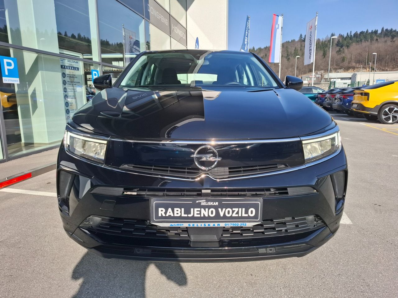 Zunanja slika - Opel Grandland X - 1.2 TURBO 96KW - 1