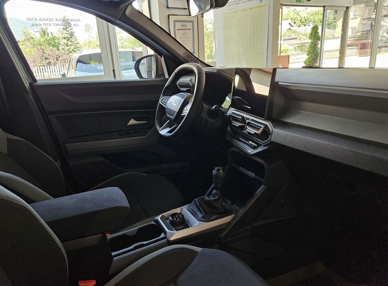 Zunanja slika - Dacia Bigster - mild hybrid 130 Extreme 4X4 - 6