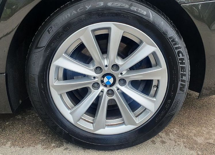 Zunanja slika - BMW Serija 5 - Touring: 525d 218ks °NOVA VERIGA° + °OPRAVLJEN SERVIS° - 11