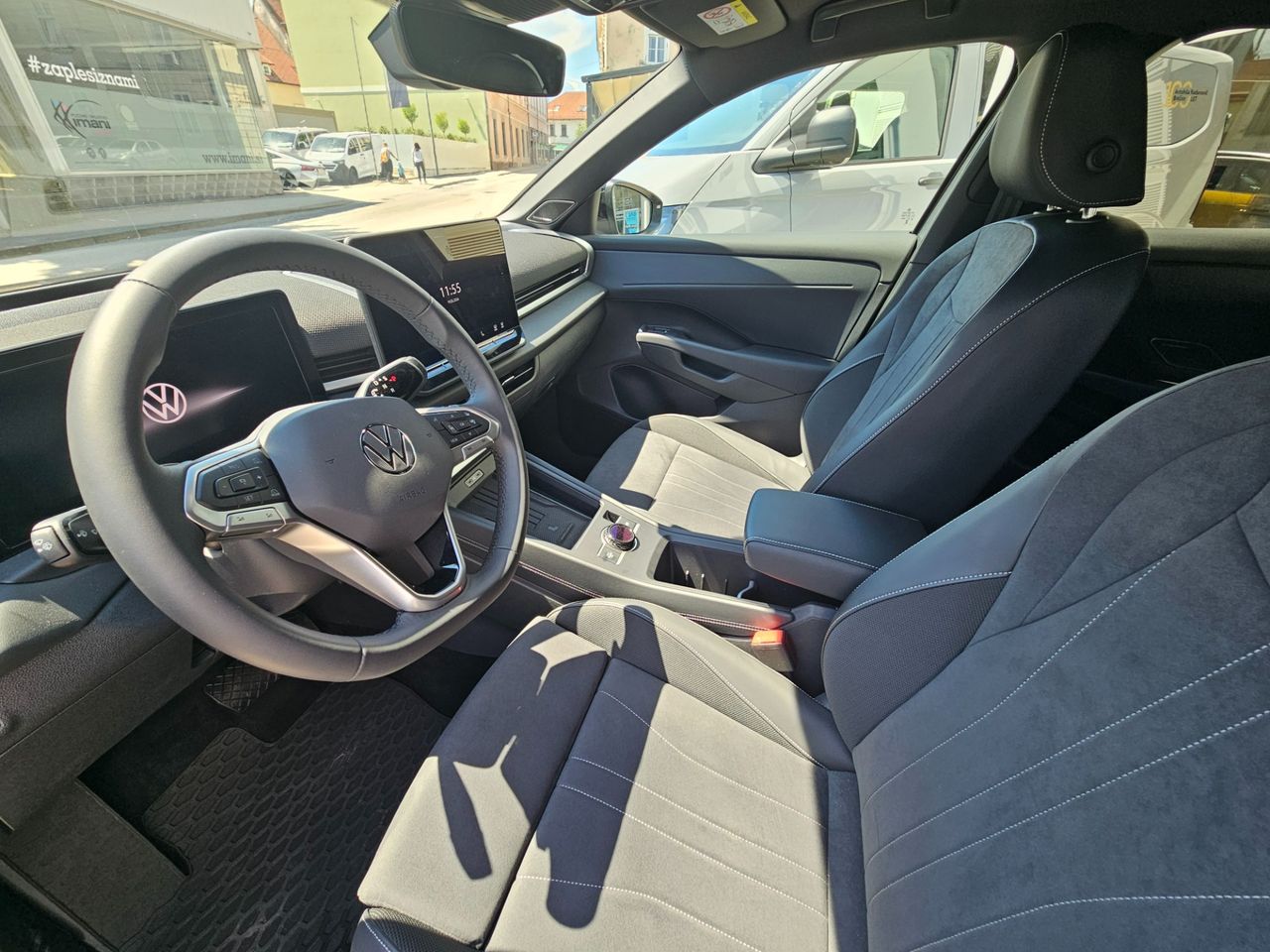 Zunanja slika - VW T-Roc - 1.5 eTSI Style DSG - 7