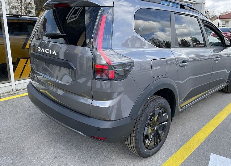 Zunanja slika - Dacia Jogger - 1.0 TCe 110 Expression - 4