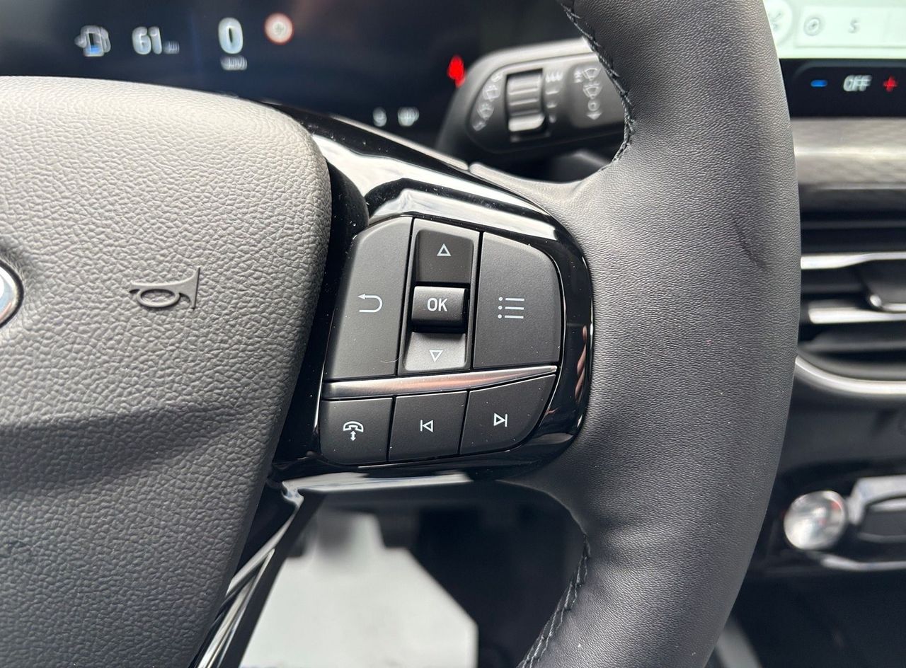 Zunanja slika - Ford Kuga - Titanium 1.5 EcoBoost 150KM M6- NA ZALOGI - 16