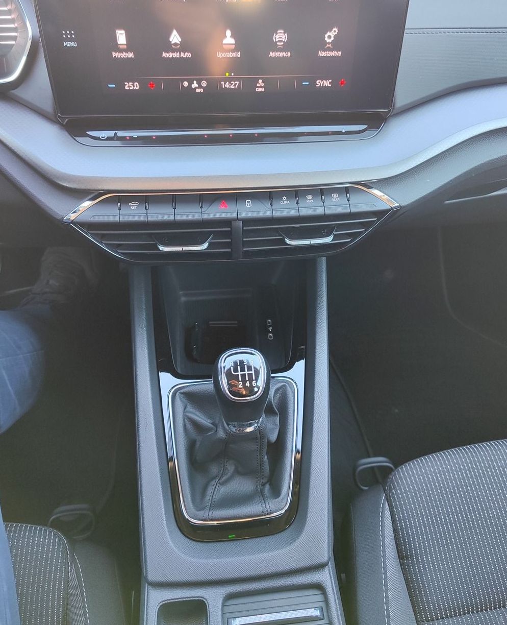 Zunanja slika - Škoda Octavia - 2.0 TDI Ambition 85 kW - 18