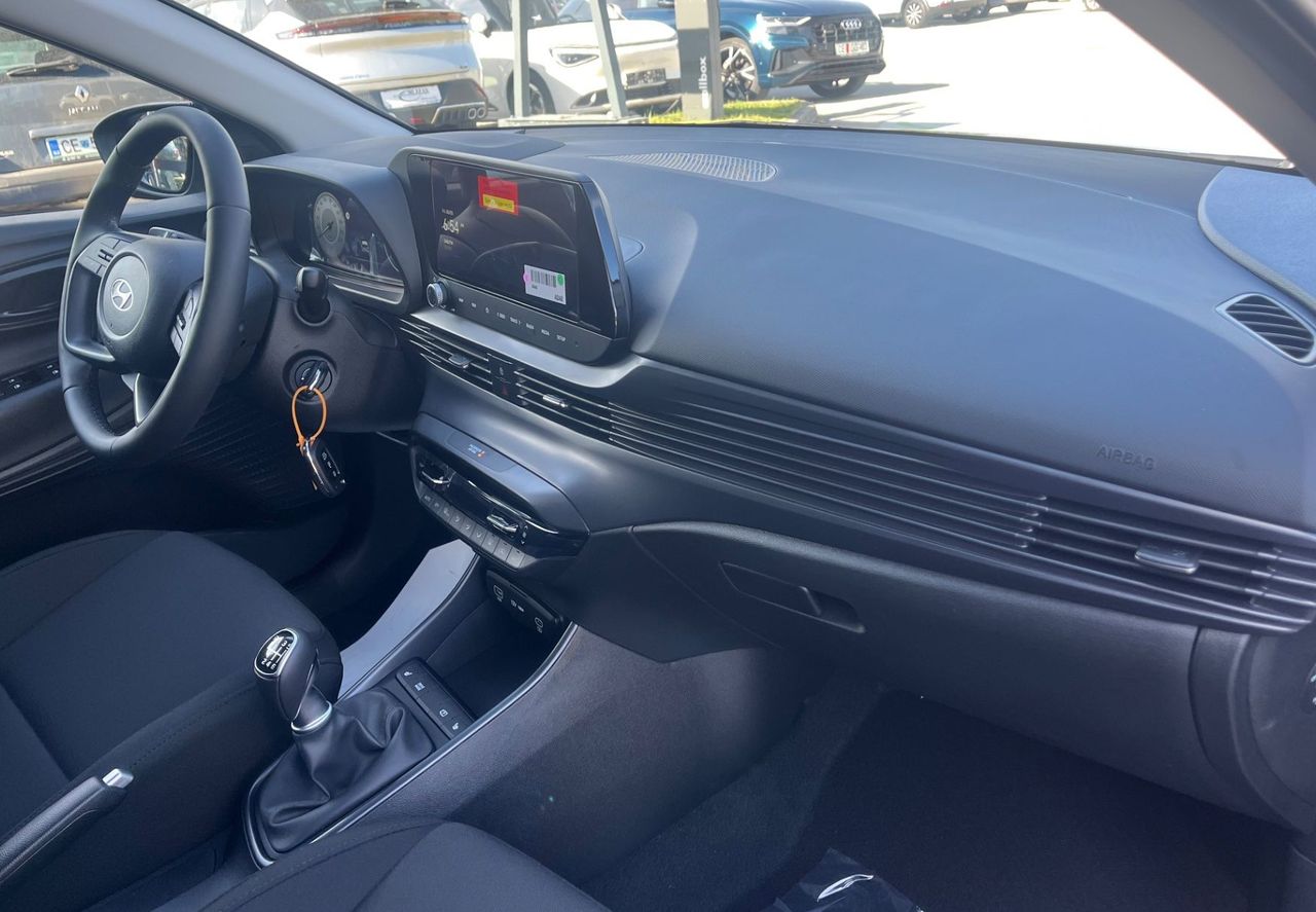 Zunanja slika - Hyundai i20 - 1.0 COMFORT. ACC. WINTER. RG - 6