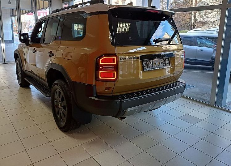 Zunanja slika - Toyota Land Cruiser - FIRST EDITION - 2