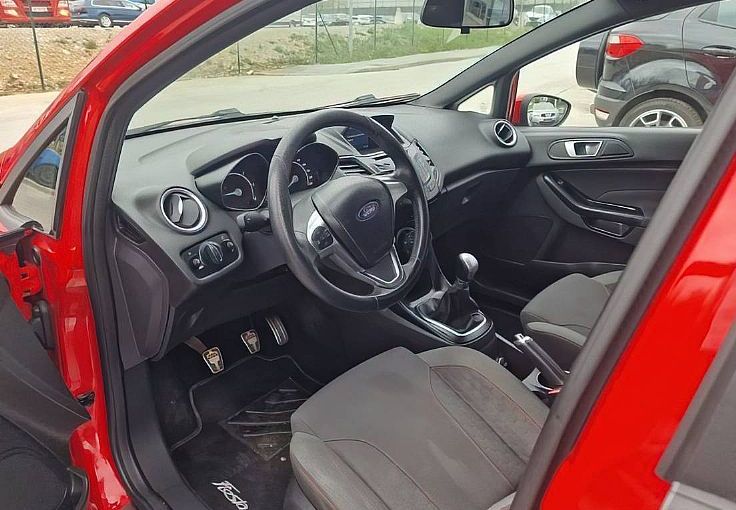 Zunanja slika - Ford Fiesta - 1.5 TDCi 55 kW  ST-LINE HUDA - 8
