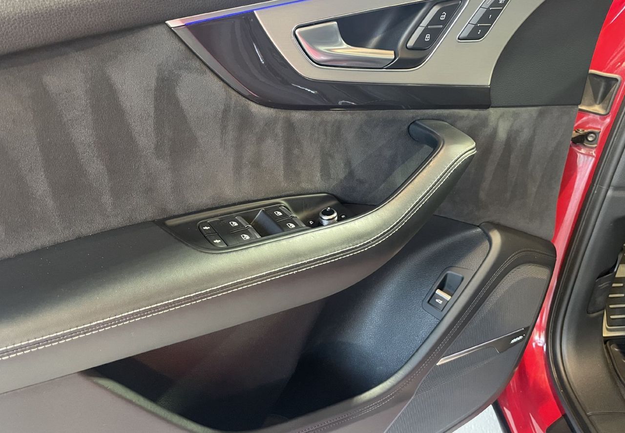 Zunanja slika - Audi Q7 - ZRAČNO-HUD-PANO-NAVI-MEMORY-ALCANTARA-VIRTUAL-22C - 16