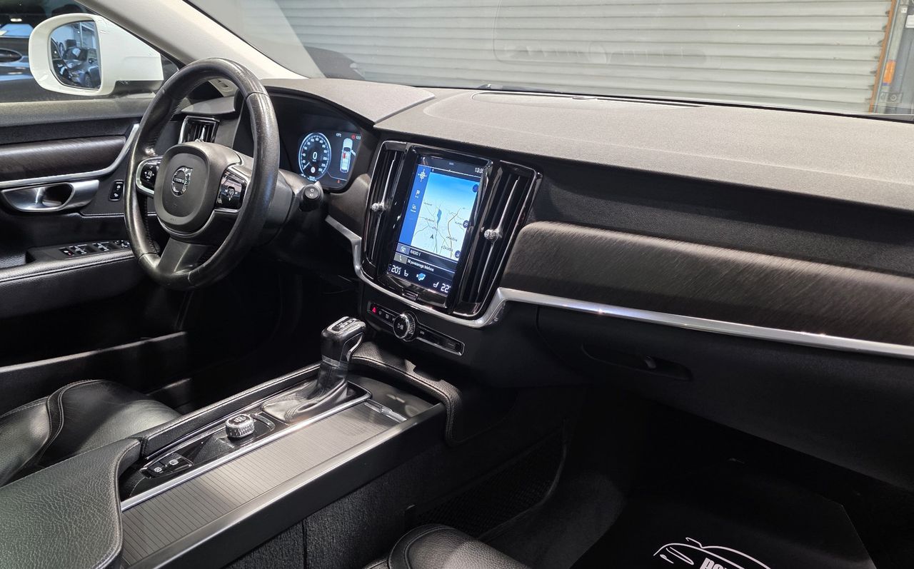 Zunanja slika - Volvo V90 - Cross Country D5 AWD Pro Avt. USNJE PANO ACC LANE LED - 12