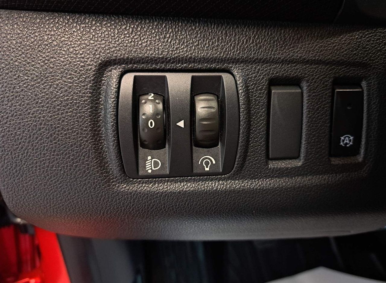 Zunanja slika - Renault Clio - Energy dCi 75 Z ENOLETNIM JAMSTVOM - 15