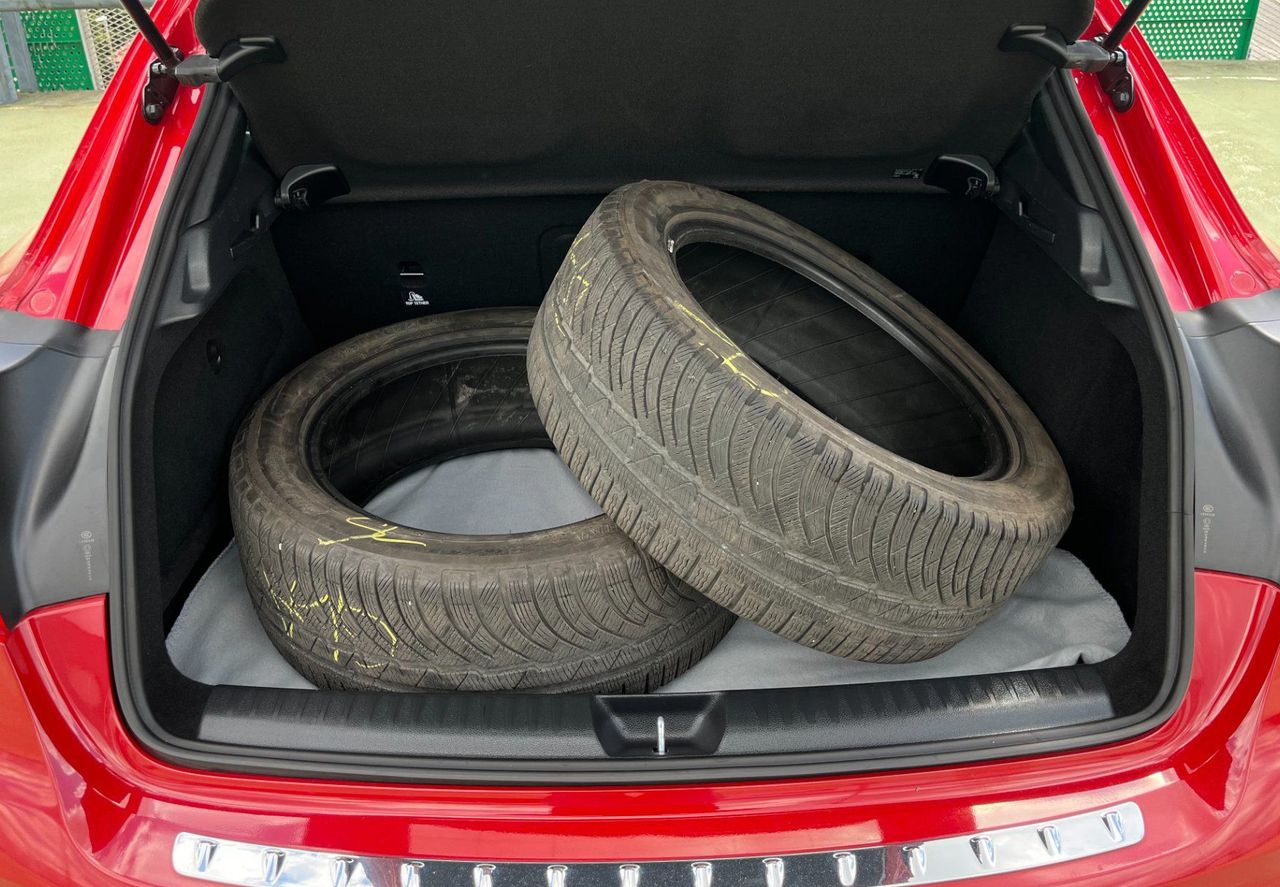 Zunanja slika - Mercedes-Benz GLA-Razred - GLA 200 d AMG Line Avt. NAVI. TEMPOMAT. F1 PRES. - 8
