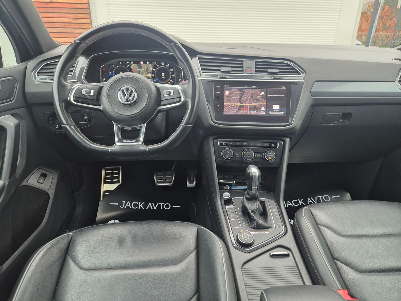 Notranja slika - VW Tiguan - 4motion 2,0 TDI BMT Highline DSG - 6