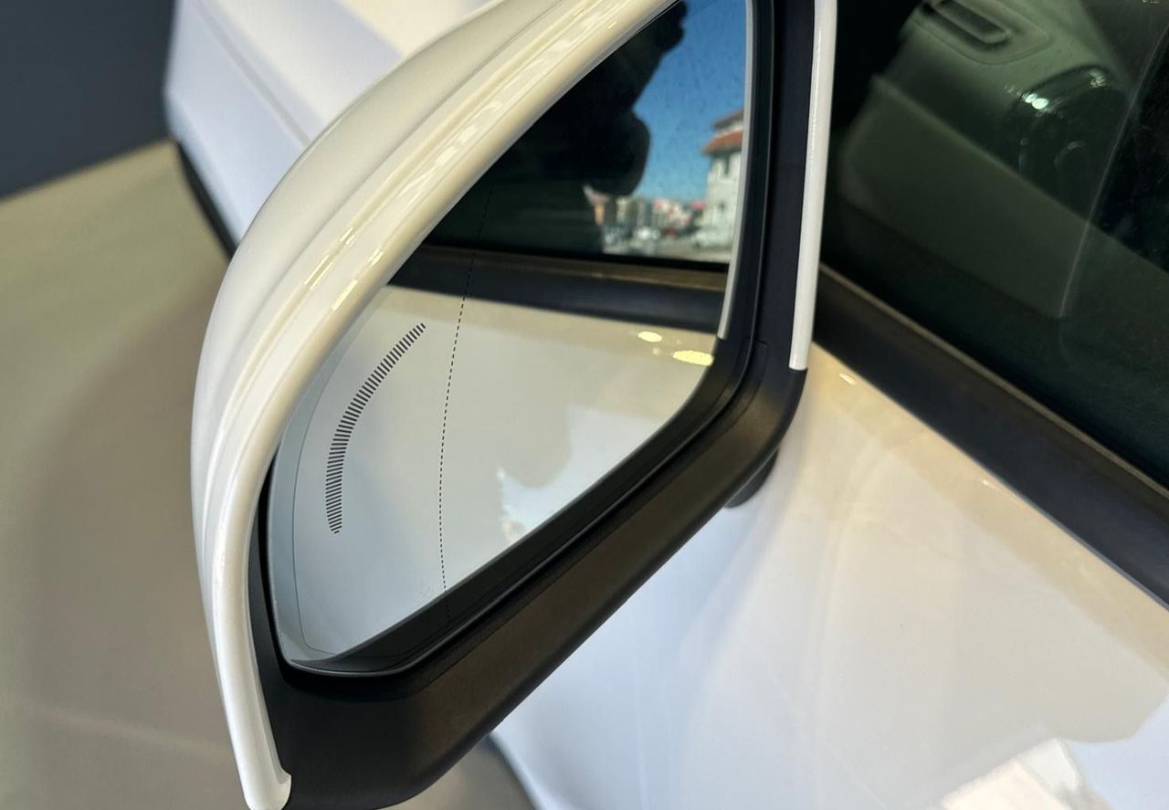 Zunanja slika - Volvo XC40 - PANORAMA-RADAR-MEMORY-USNJE-NAVIGACIJA-LED-ALU - 16