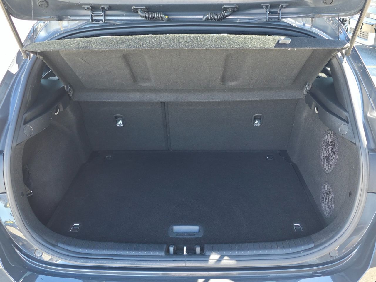 Zunanja slika - KIA Ceed - 1,6 T-GDI GT ISG DCT - 8