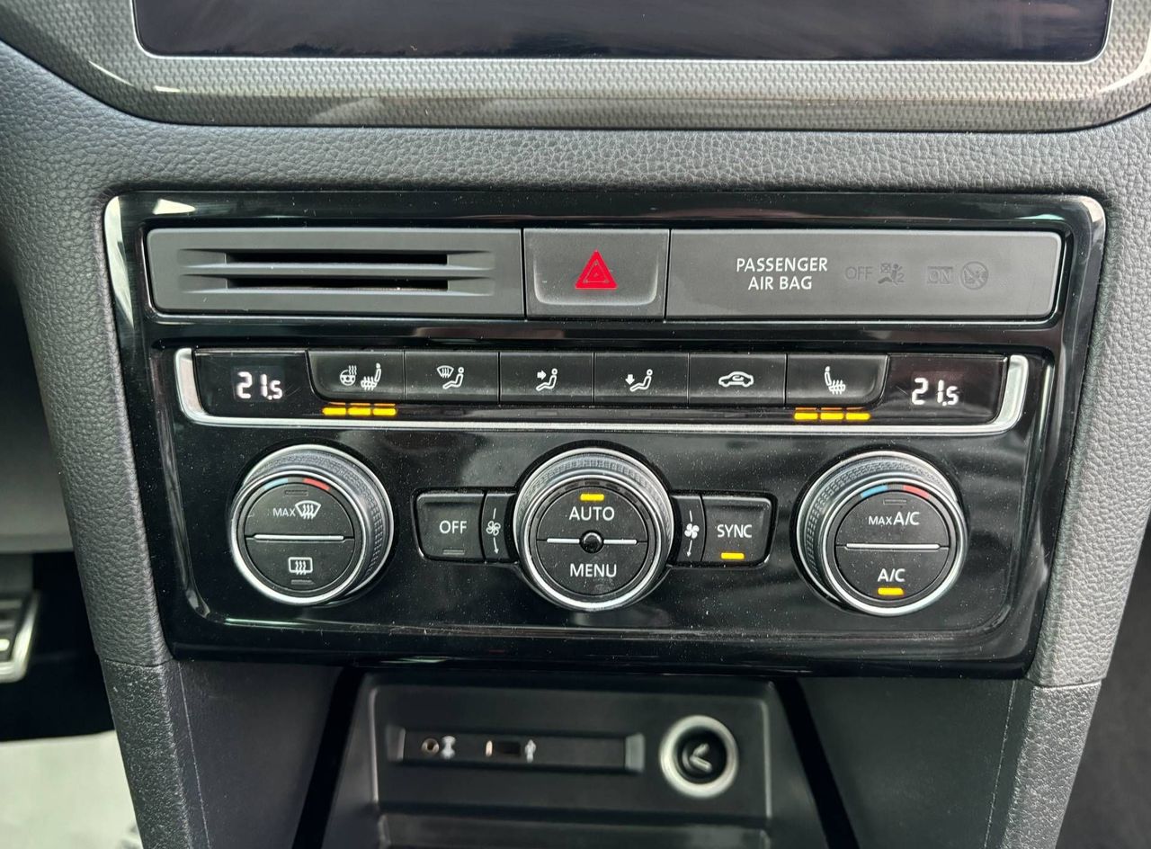 Zunanja slika - VW Golf - Sportsvan 1.0 TSI Highline FUL LED-NAVI-KAMERA-ACC - 12